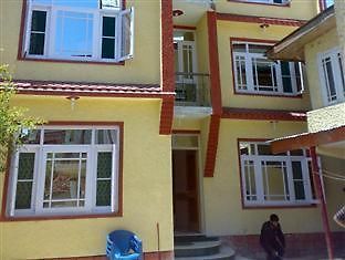 Hotel Grand Samad Srīnagar Buitenkant foto